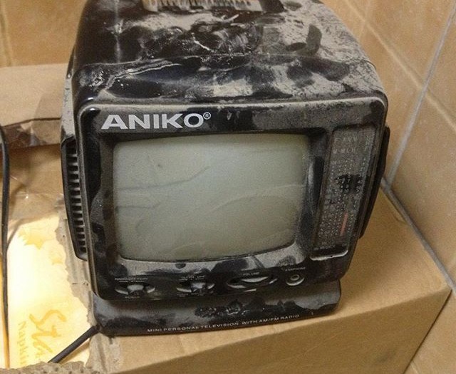 #forsale #tv in somewhat of a condition, own it today for only one... #nevermind #habal #هبل
#HabaLdotCom
#هبل_دوت_كوم