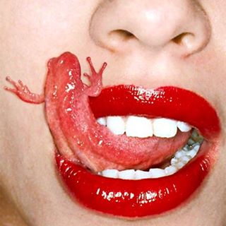 #lips #lizard #frog #disgusting #turnoff #habal #هبل
#HabaLdotCom
#هبل_دوت_كوم